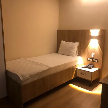 Vizyon Hotel *